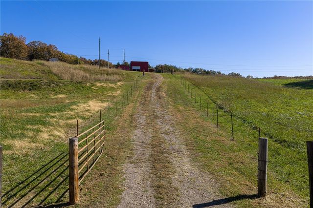 649 Old White Water Drive, Rudy, AR 72952