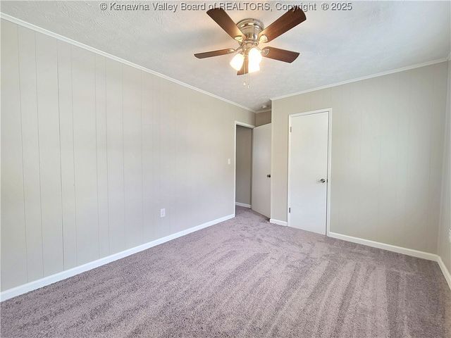 1011 Kanawha Street, Hansford, WV 25103