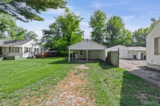 443 Chaudet Avenue, East St Louis, IL 62206