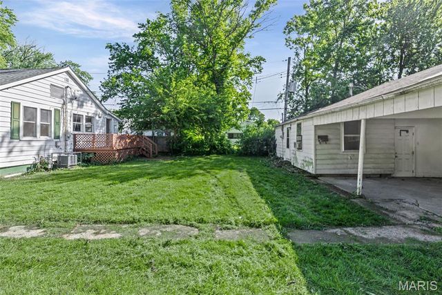443 Chaudet Avenue, East St Louis, IL 62206