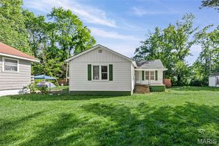 443 Chaudet Avenue, East St Louis, IL 62206
