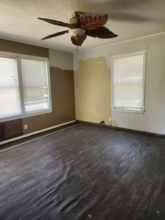 5014 Williams Dr, Corpus Christi, TX 78411 — photo 4