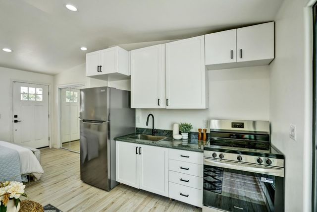 1563 150th Avenue, San Leandro, CA 94578