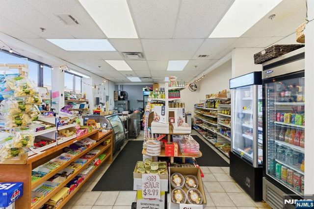 329 Broad, Bloomfield, NJ 07039