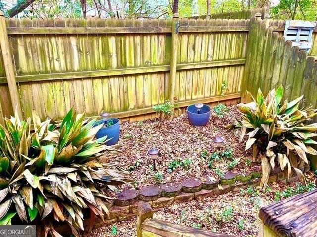 1135 Village Court SE 1135, Atlanta, GA 30316