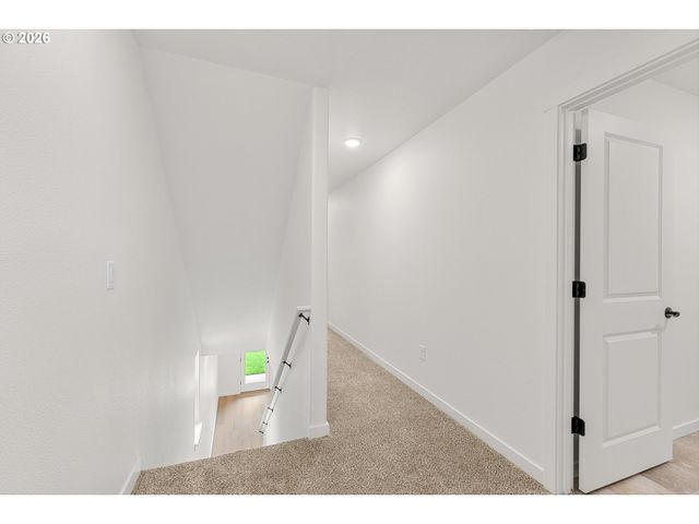 14146 Holcomb Blvd, Oregon City, OR 97045