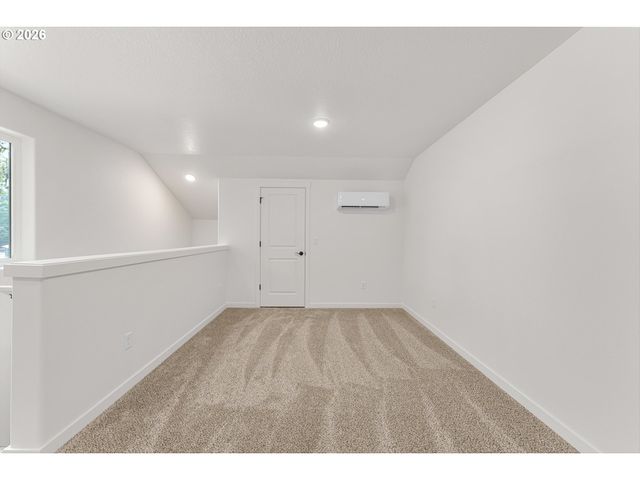 14146 Holcomb Blvd, Oregon City, OR 97045