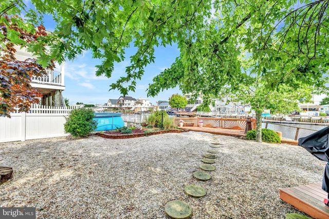 26 W POTOMAC DR, Little Egg Harbor Twp, NJ 08087