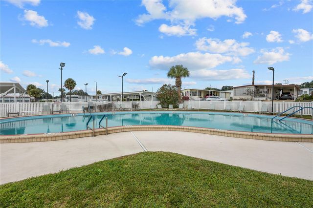 7154 EL MEYERS STREET, Zephyrhills, FL 33541