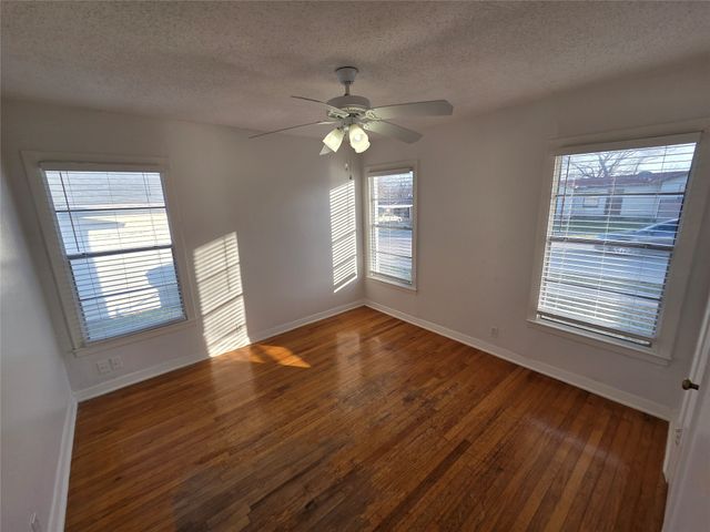 3600 Katrine Street, Haltom City, TX 76117