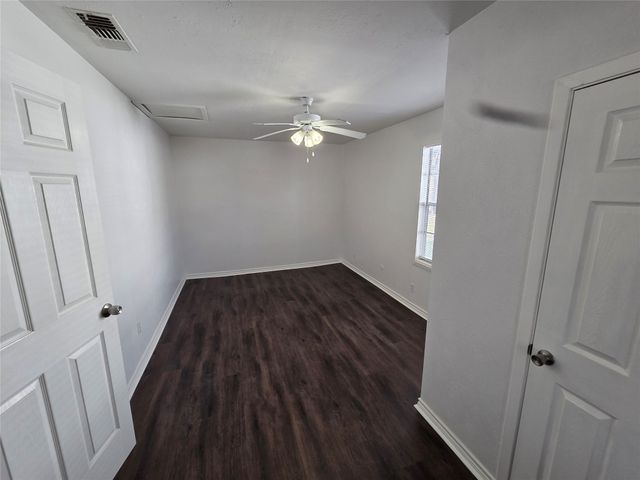 3600 Katrine Street, Haltom City, TX 76117