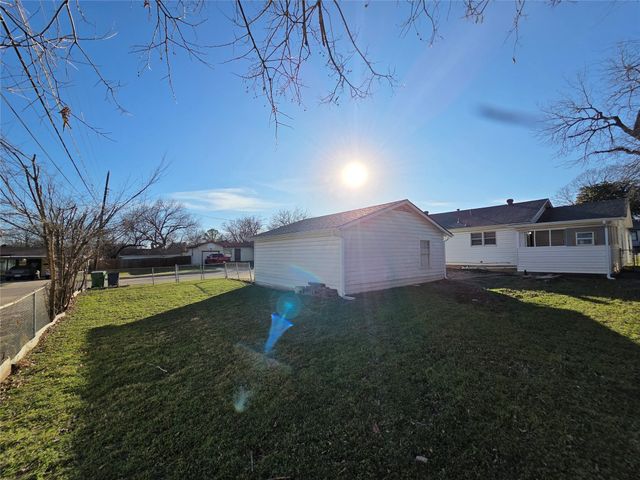 3600 Katrine Street, Haltom City, TX 76117