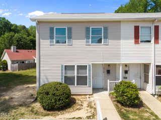 8218 Merriweather Circle, Raleigh, NC 27616
