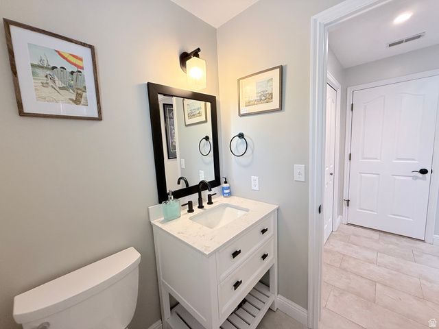 4852 S 850 E, South Ogden, UT 84403