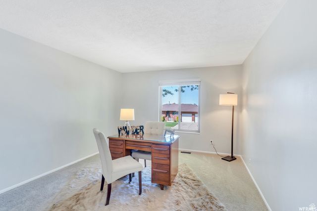 4852 S 850 E, South Ogden, UT 84403
