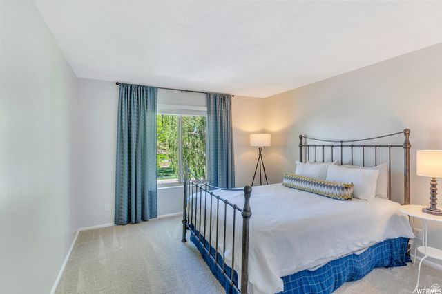 4852 S 850 E, South Ogden, UT 84403