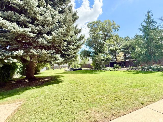 4852 S 850 E, South Ogden, UT 84403