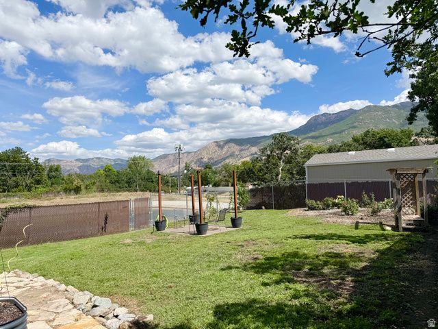 4852 S 850 E, South Ogden, UT 84403