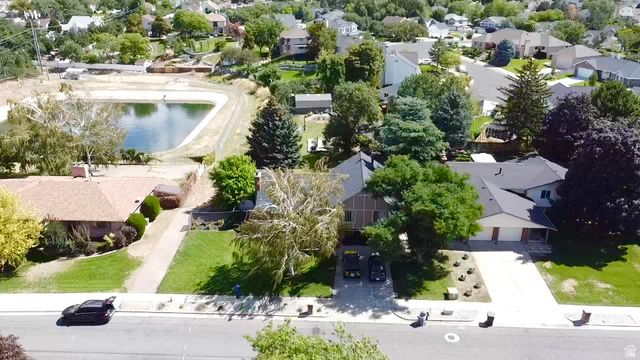 4852 S 850 E, South Ogden, UT 84403