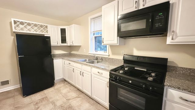 21209 Oak Street, Matteson, IL 60443