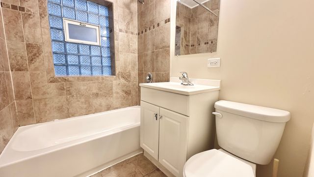 21209 Oak Street, Matteson, IL 60443
