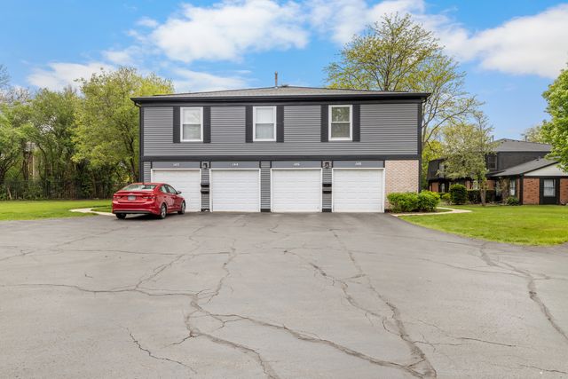 146 Inverrary Lane 146, Deerfield, IL 60015