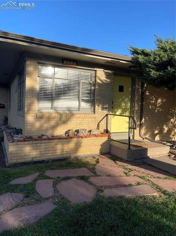 2528 N Elizabeth Street 2530, Pueblo, CO 81003 — exterior