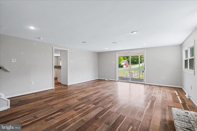20219 LOCUST GROVE RD, Rohrersville, MD 21779