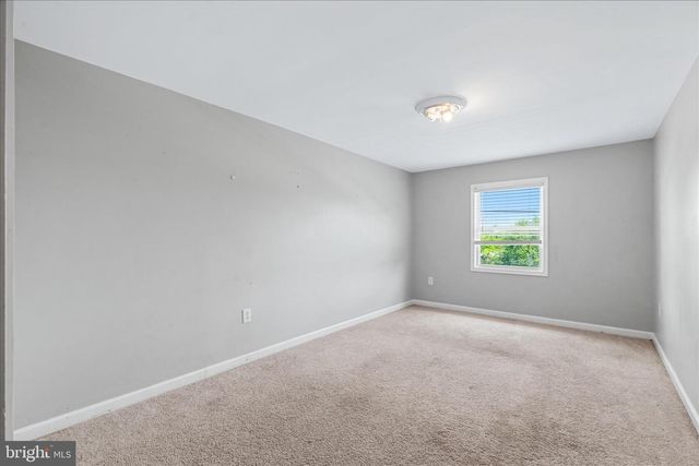 20219 LOCUST GROVE RD, Rohrersville, MD 21779