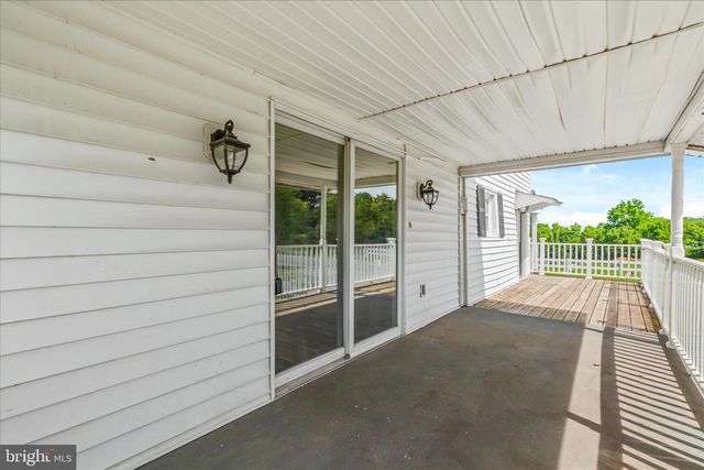 20219 LOCUST GROVE RD, Rohrersville, MD 21779