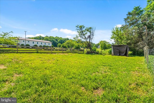 20219 LOCUST GROVE RD, Rohrersville, MD 21779