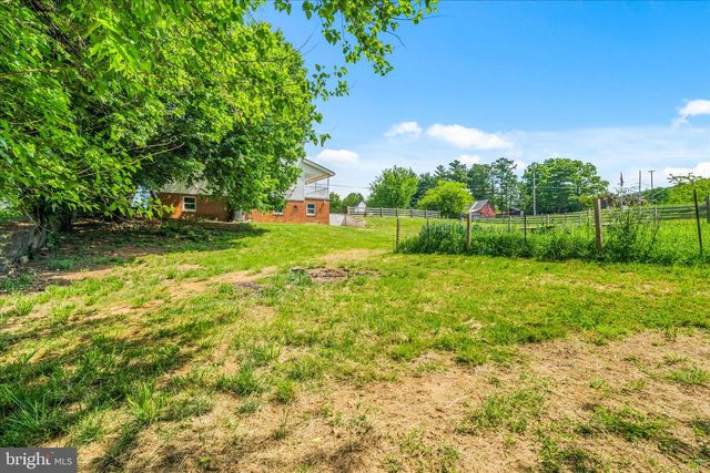 20219 LOCUST GROVE RD, Rohrersville, MD 21779