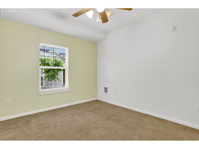 10805 Ne RED WING Way 101, Hillsboro, OR 97006