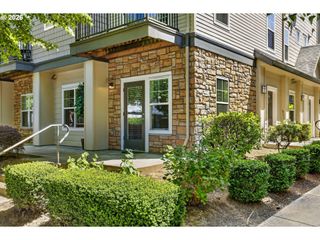 10805 Ne RED WING Way 101, Hillsboro, OR 97006