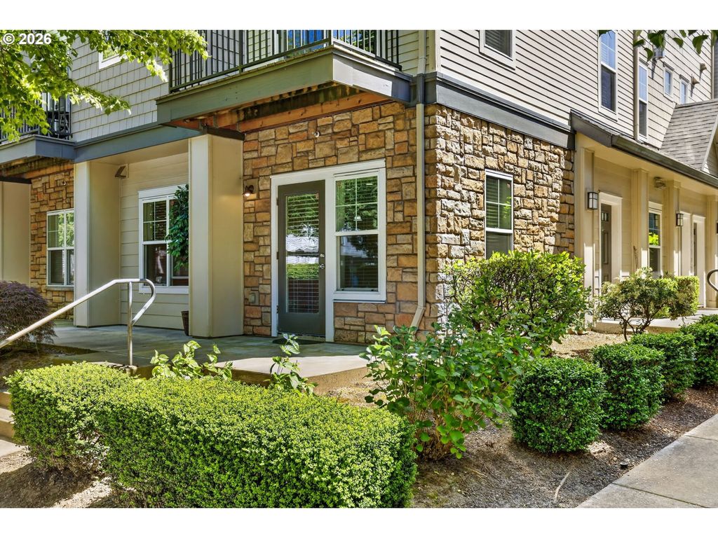10805 Ne RED WING Way 101, Hillsboro, OR 97006