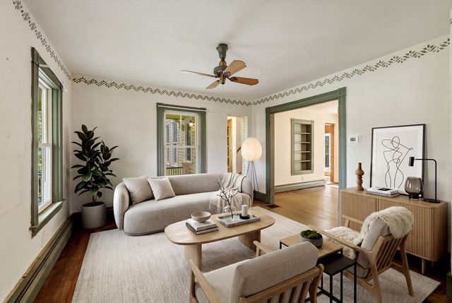 52 Baker St, Amherst, MA 01002