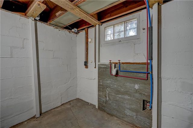 7411 E 83rd Street, Kansas City, MO 64138