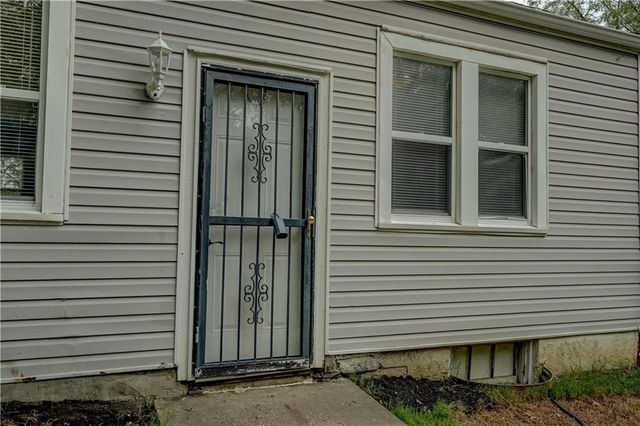 7411 E 83rd Street, Kansas City, MO 64138