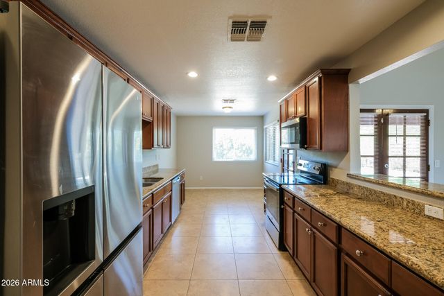 3551 W JOAN DE ARC Avenue, Phoenix, AZ 85029