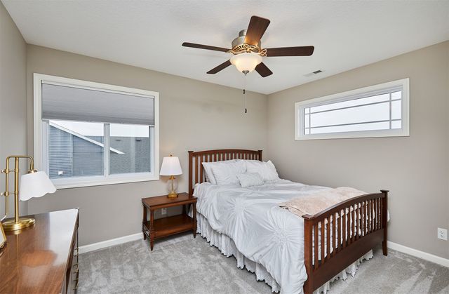 865 9th Street, Waukee, IA 50263