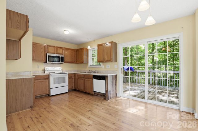 716 King Street, Waxhaw, NC 28173