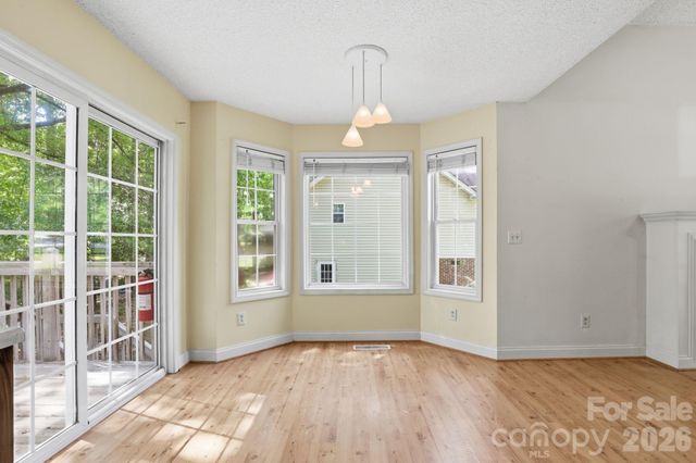 716 King Street, Waxhaw, NC 28173