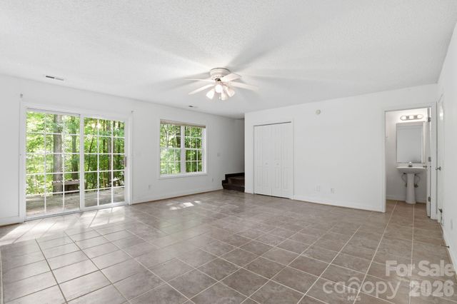 716 King Street, Waxhaw, NC 28173