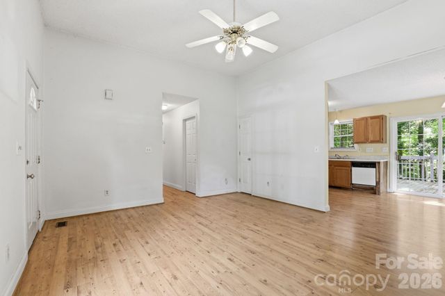 716 King Street, Waxhaw, NC 28173