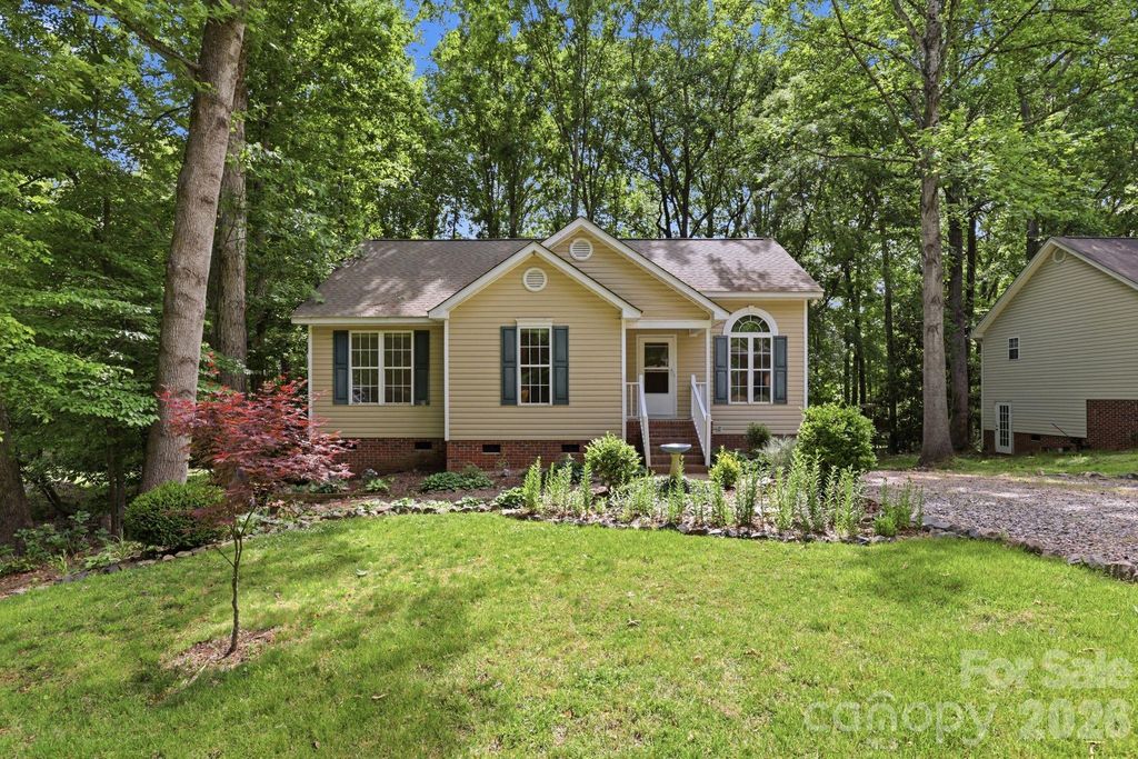 716 King Street, Waxhaw, NC 28173