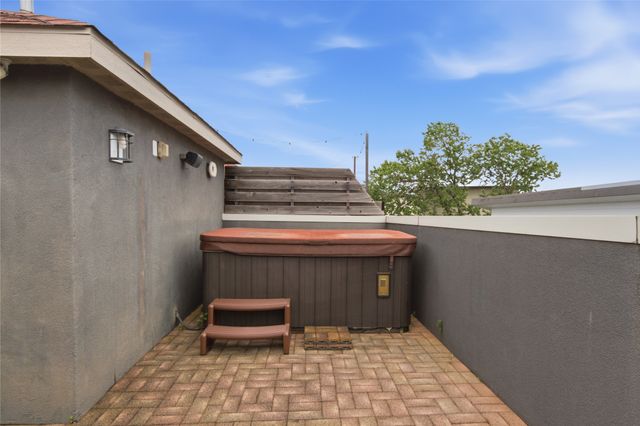 1844 Euclid Avenue 3, Dallas, TX 75206