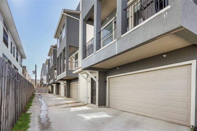 1844 Euclid Avenue 3, Dallas, TX 75206