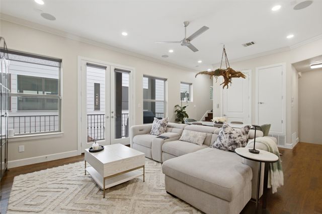 1844 Euclid Avenue 3, Dallas, TX 75206