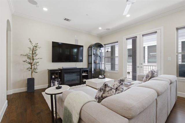 1844 Euclid Avenue 3, Dallas, TX 75206