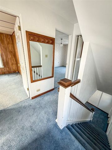 117 Lyon Ave, City Of But Sw, PA 16001